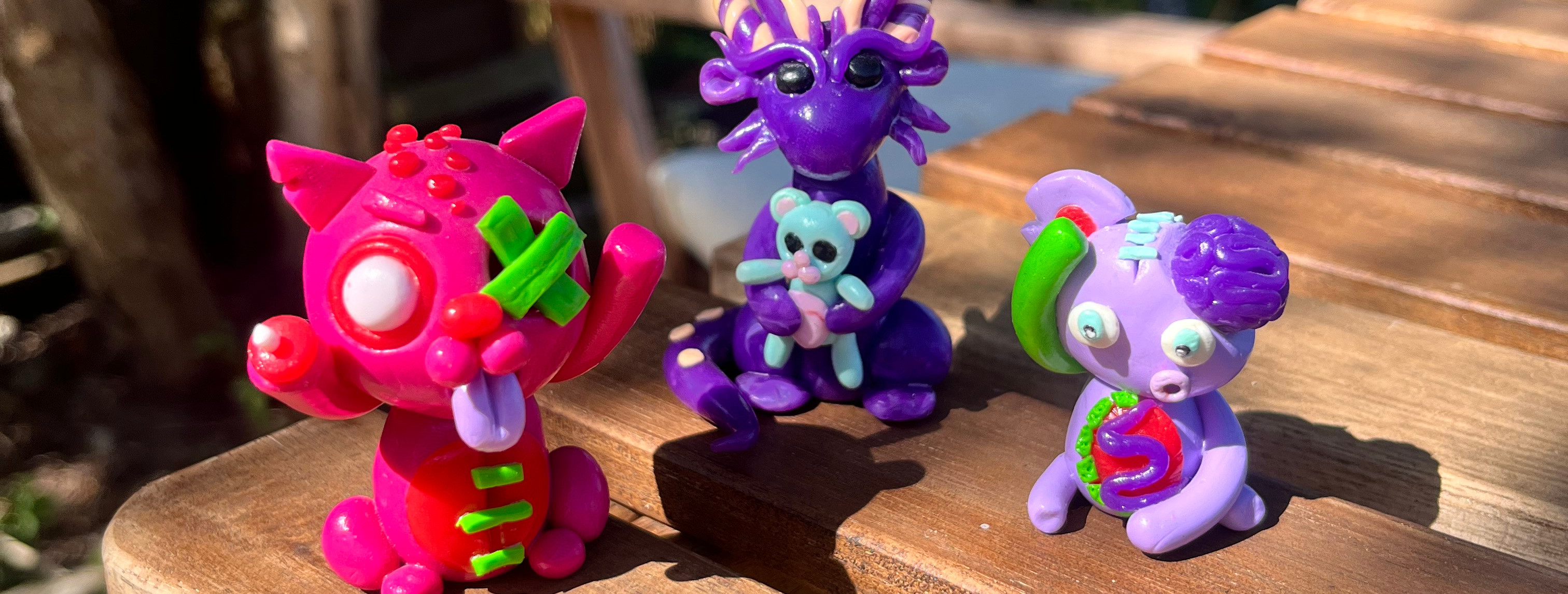 Figurines